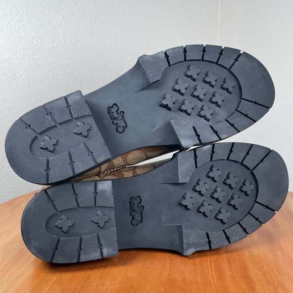 Coach Women Levy Leather and Canvas Signature Lug Boot Khaki/Black Size 8 - Picture 12 of 16